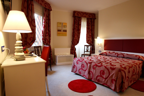 Las mejores ofertas de NEW HOTEL ANGLO AMERICANO Roma