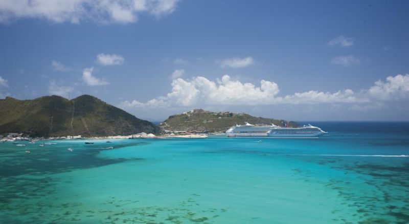 Sonesta Great Bay Beach Resort