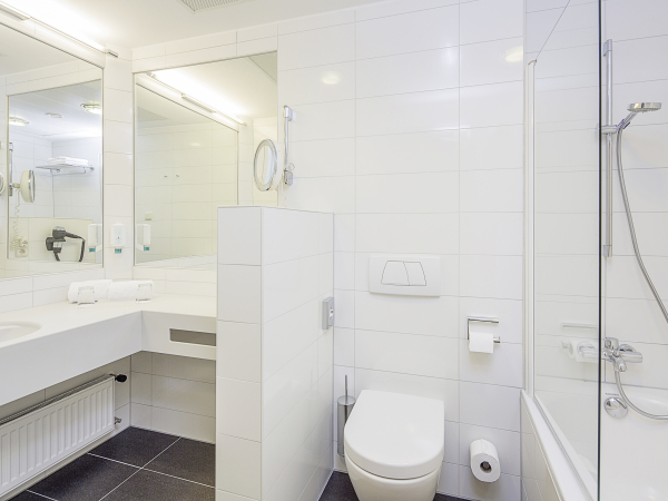 Las mejores ofertas de Hotel Schillerpark Linz a member of Radisson duals Linz