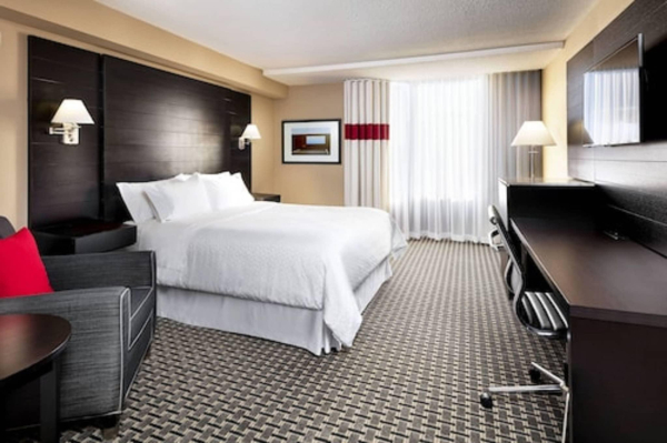 Las mejores ofertas de Four Points by Sheraton Meadowvale Mississauga Beach