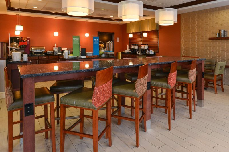 Hampton Inn College Park