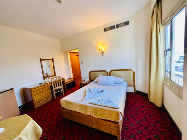 Las mejores ofertas de Queens Valley Luxor