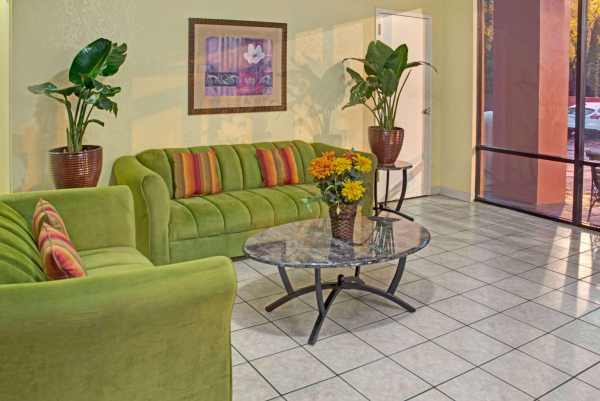 Las mejores ofertas de Days Inn by Wyndham Cocoa Cruiseport West At I-95 Cocoa