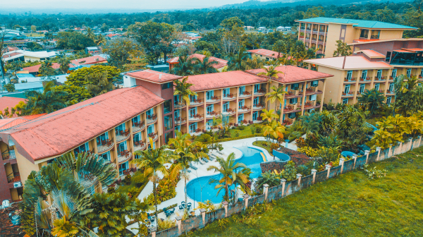 Las mejores ofertas de Magic Mountain SPA & Conference Center Laguna de Arenal