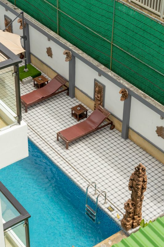 LA Vintage Resort by Poppa Palace