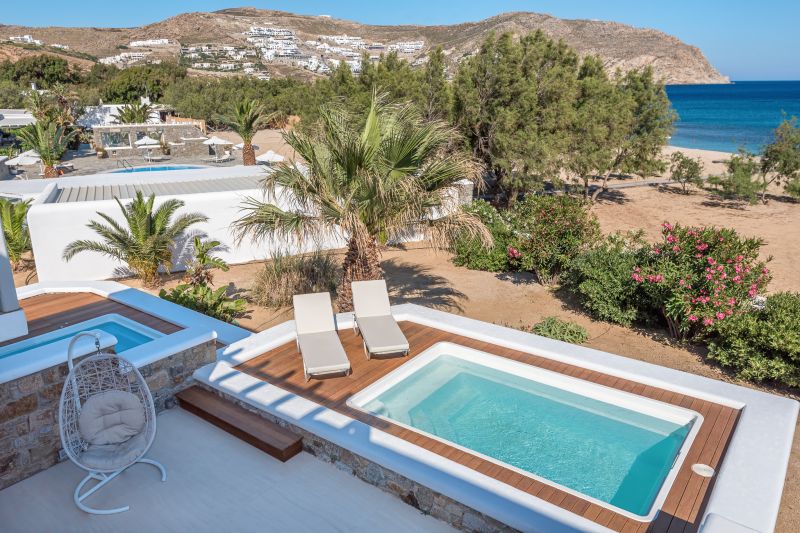 Myconian Sunrise Relais & Chateaux Hotel