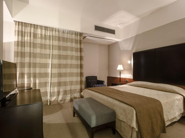 Las mejores ofertas de FlyOn Hotel & Conference Center BOLONIA