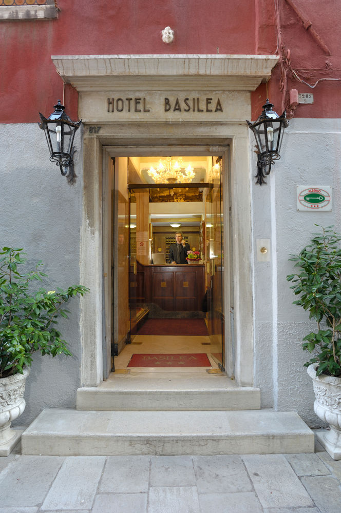 Las mejores ofertas de BASILEA HOTEL (CENTRE) Venecia