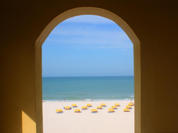 Las mejores ofertas de Coral Reef Beach Saint Petersburg 