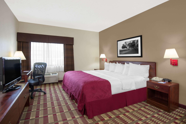 Las mejores ofertas de Baymont by Wyndham Boston Heights/Hudson Cleveland 