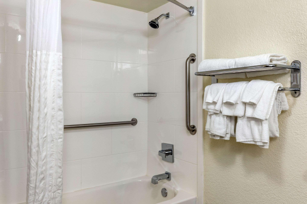 Las mejores ofertas de Comfort Suites Downtown Winston Salem Downtown 