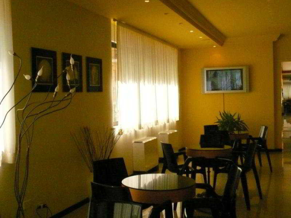 Las mejores ofertas de Akross Hotel RAVENNA