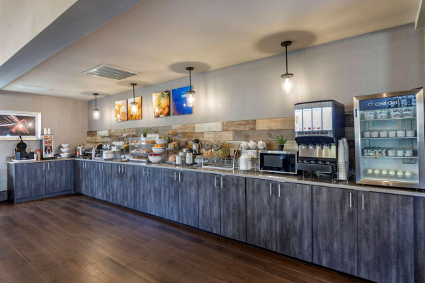 Las mejores ofertas de Comfort Suites Nashville Airport - Bna Nashville 