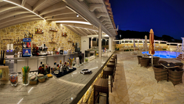 Las mejores ofertas de Aphrodite beach Vatera Lesvos