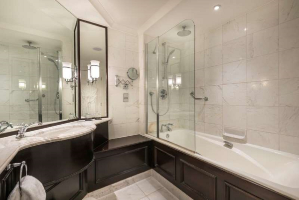 Las mejores ofertas de Macdonald Bath Spa Bath 