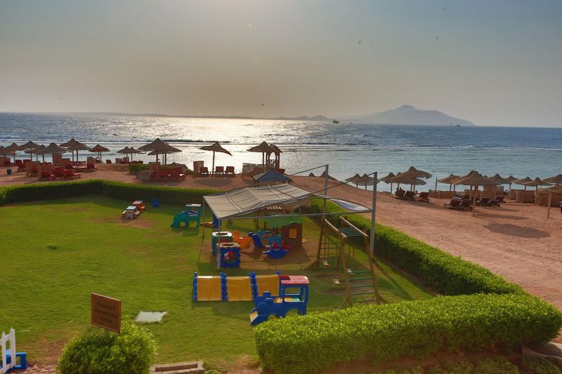 Charmillion Sea Life Resort