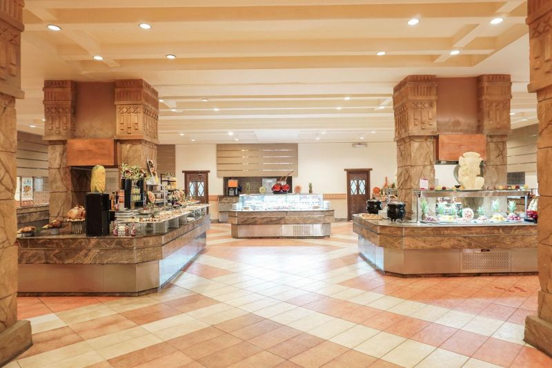 Charmillion Sea Life Resort