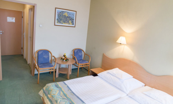 Las mejores ofertas de HUNGUEST HOTEL HELIOS Heviz