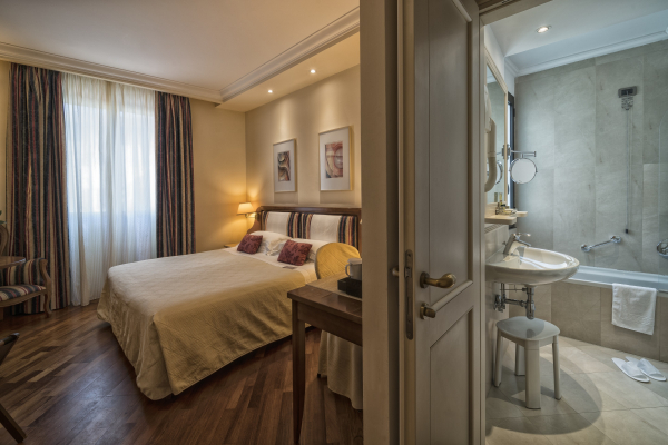 Las mejores ofertas de Laurus Hotel Al Duomo Florencia