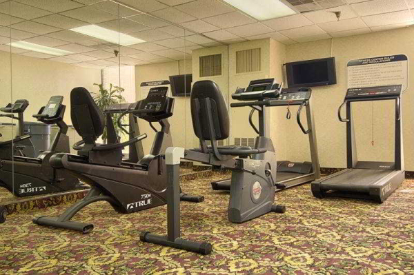 Las mejores ofertas de Magnuson Grand Hotel Maingate West Orlando