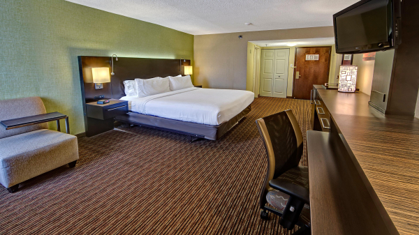 Las mejores ofertas de Clarion Hotel & Suites Memphis Airport (CLOSED) Memphis