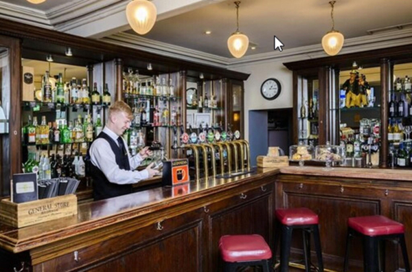 Las mejores ofertas de Commodore Cobh