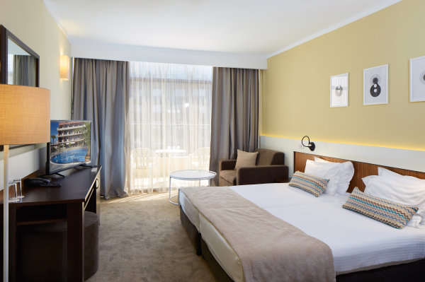 Las mejores ofertas de Nobel SUNNY BEACH