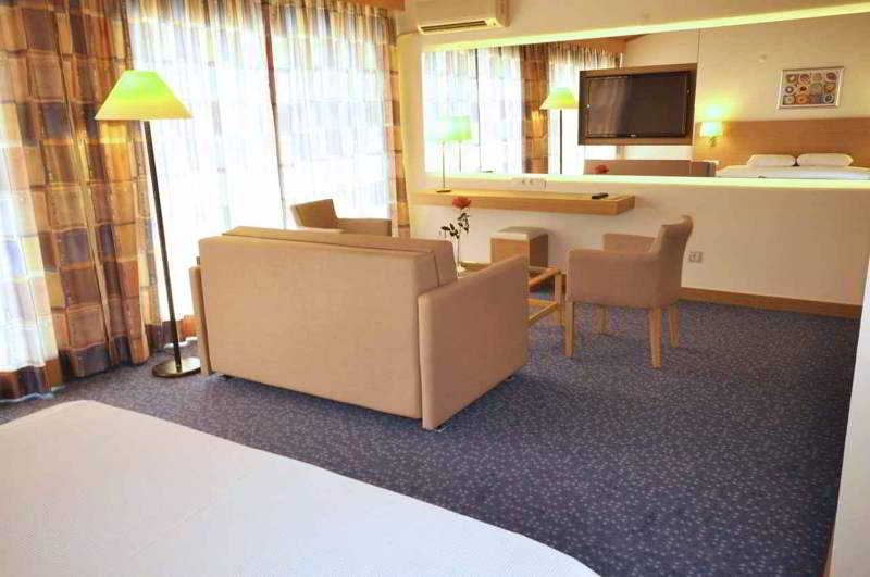 Las mejores ofertas de Grand Efe Izmir