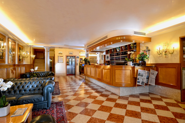 Las mejores ofertas de Rialto Hotel Venecia