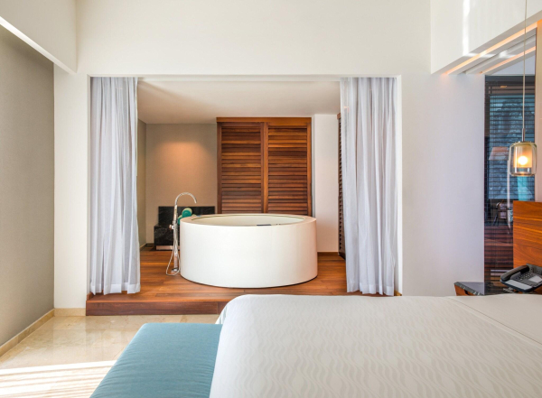 Las mejores ofertas de Live Aqua Beach Resort Cancun Cancún