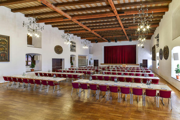 Las mejores ofertas de NH Klösterle Nördlingen Nordlingen