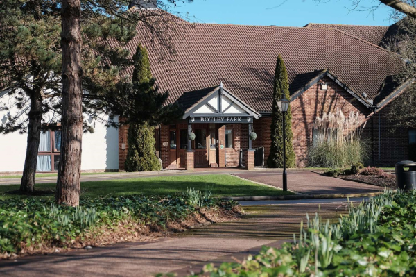 Las mejores ofertas de Macdonald Botley Park Hotel & Spa Stadhampton 