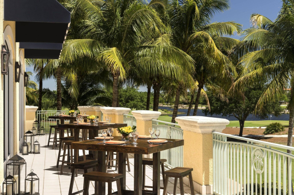 Las mejores ofertas de The Ritz-Carlton Naples, Tiburón Naples