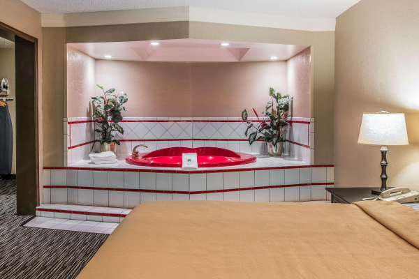 Las mejores ofertas de Quality Inn & Suites Banquet Center Detroit