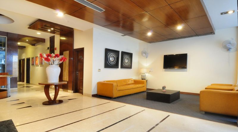 Las mejores ofertas de Aura Delhi