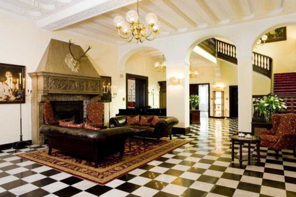 Las mejores ofertas de Althoff Schlosshotel Lerbach Colonia
