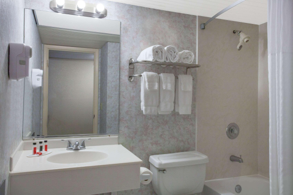 Las mejores ofertas de Ramada by Wyndham Titusville/Kennedy Space Center Kennedy Space Center