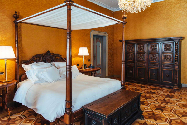 Las mejores ofertas de Relais & Chateaux Villa Crespi Tronzano Lago Maggiore