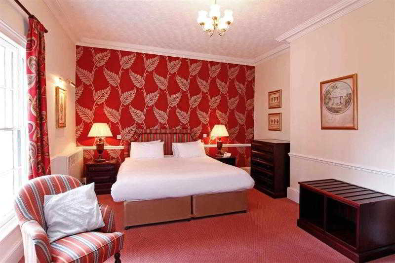 Mercure Stafford South