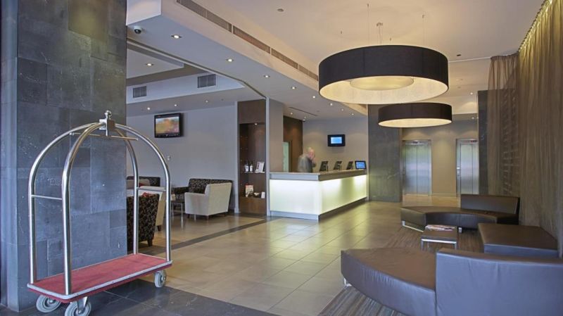 Mantra Hindmarsh Square Adelaide