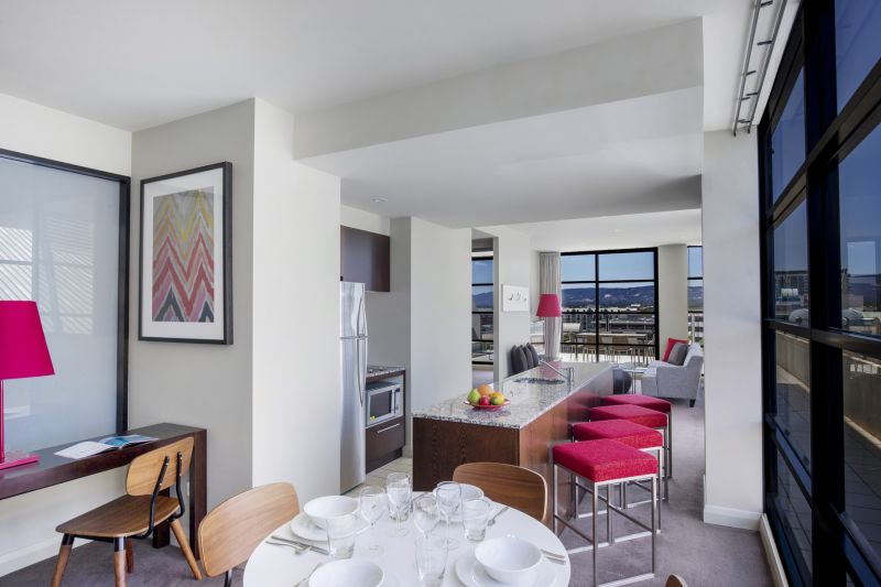 Mantra Hindmarsh Square Adelaide