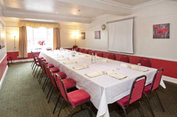 Las mejores ofertas de Castle and Ball Hotel Newbury