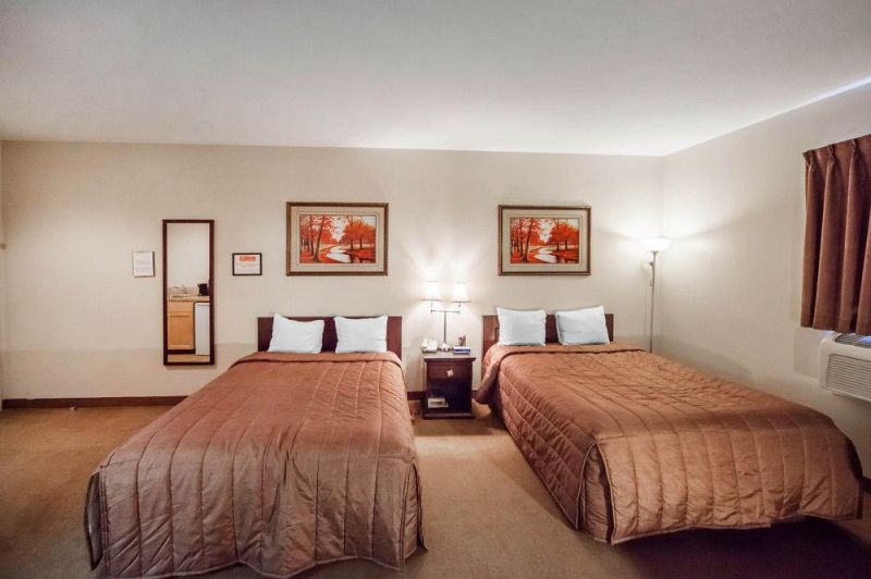 Las mejores ofertas de Econo Lodge Inn & Suites Red Deer 