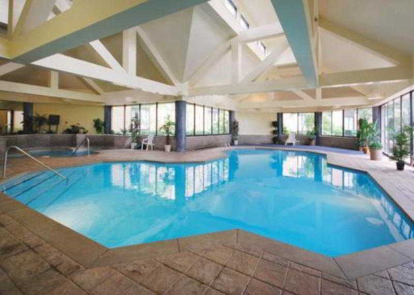 Las mejores ofertas de Clarion Hotel & Suites Conference Center Columbus 