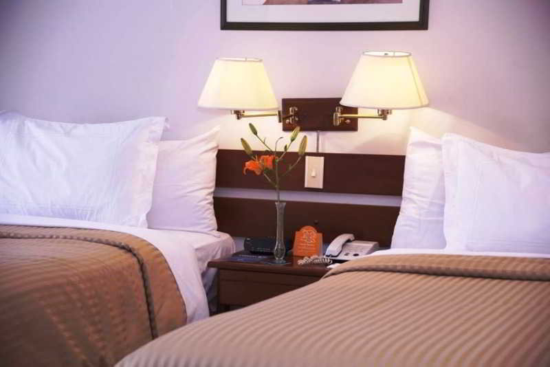 GHL Comfort Hotel Los Heroes