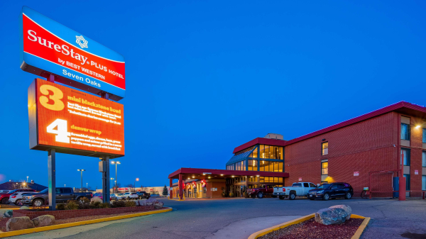 Las mejores ofertas de Seven Oaks Hotel Regina Regina 