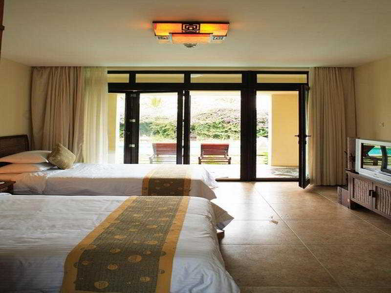 Yalong Bay Villas & SPA