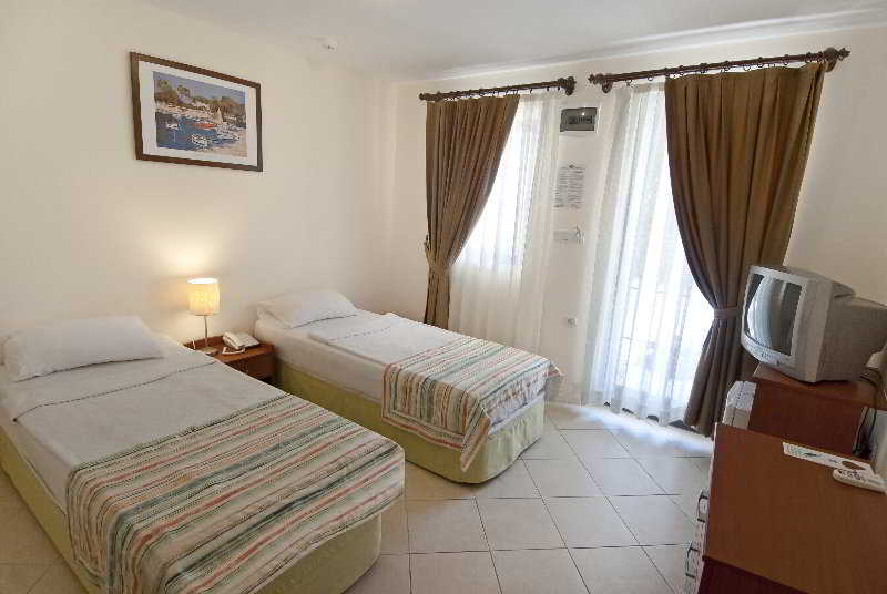 Las mejores ofertas de Mira Luna Bodrum