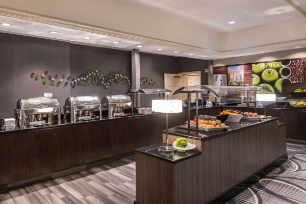 Las mejores ofertas de La Quinta Inn & Suites San Antonio Riverwalk San Antonio