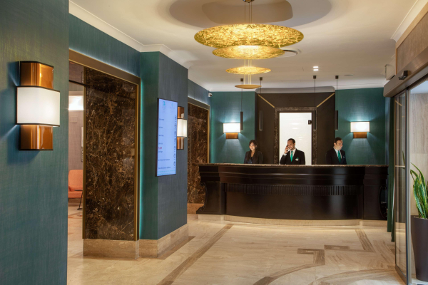 Las mejores ofertas de Diana Roof Garden Roma